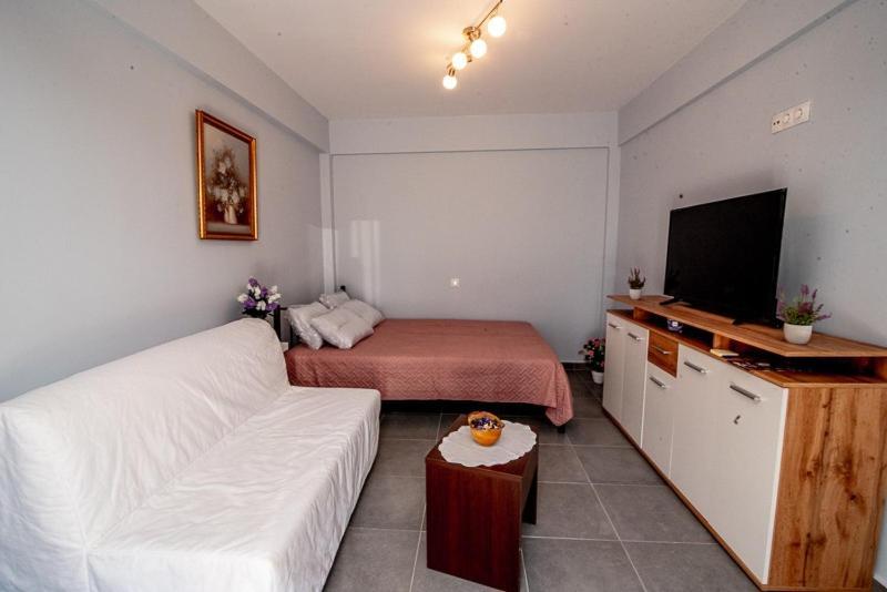 Grcka Reni Greece Beach Penthaus 3 Nea Kallikrateia Exterior photo
